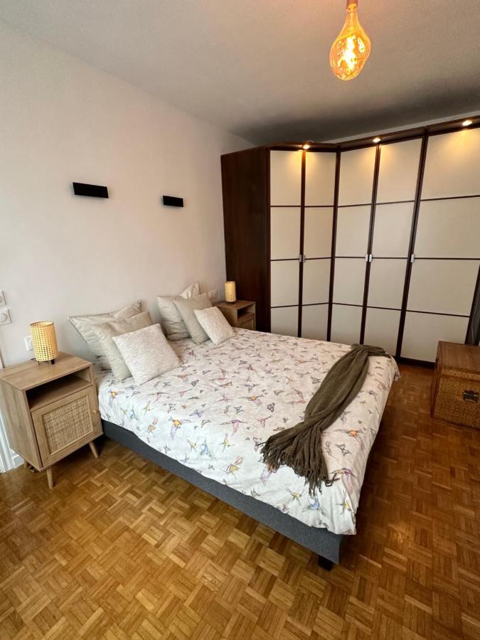 Appartement Neuf A A 3 Mins A Pieds Du Metro