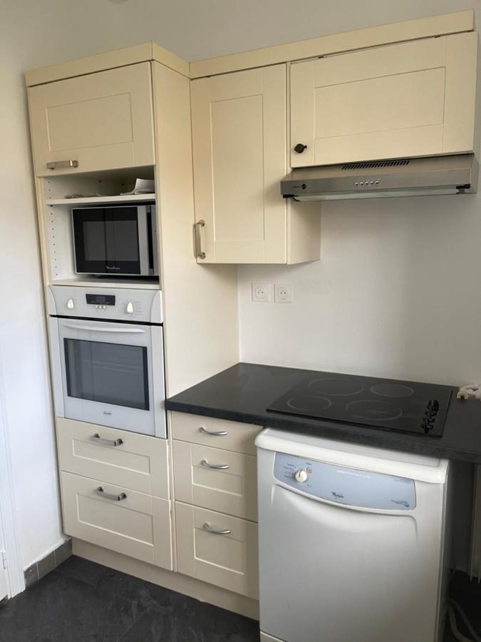 Appartement Neuf A A 3 Mins A Pieds Du Metro
